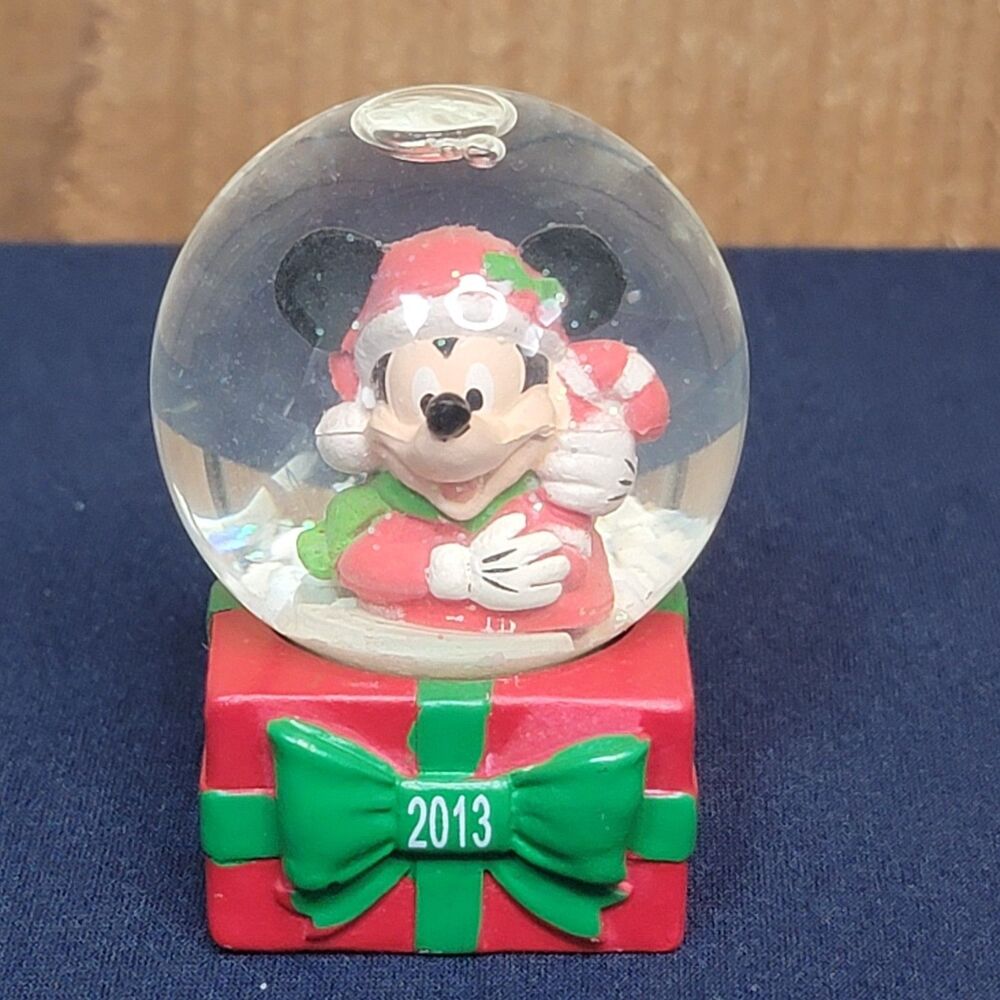 Disney Mickey Mouse Christmas  Mini SnowGlobe 2013 JCPenney Exclusive
